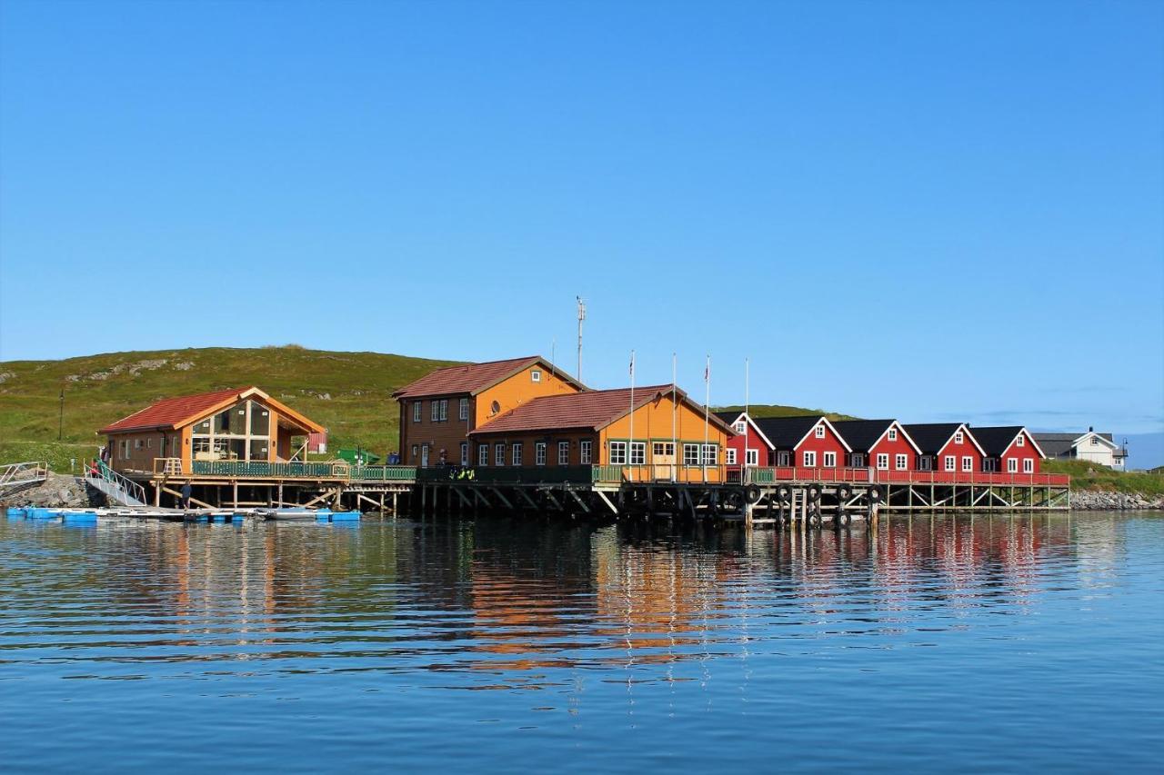 Adventure Camp Mehamn Hotel Exterior foto