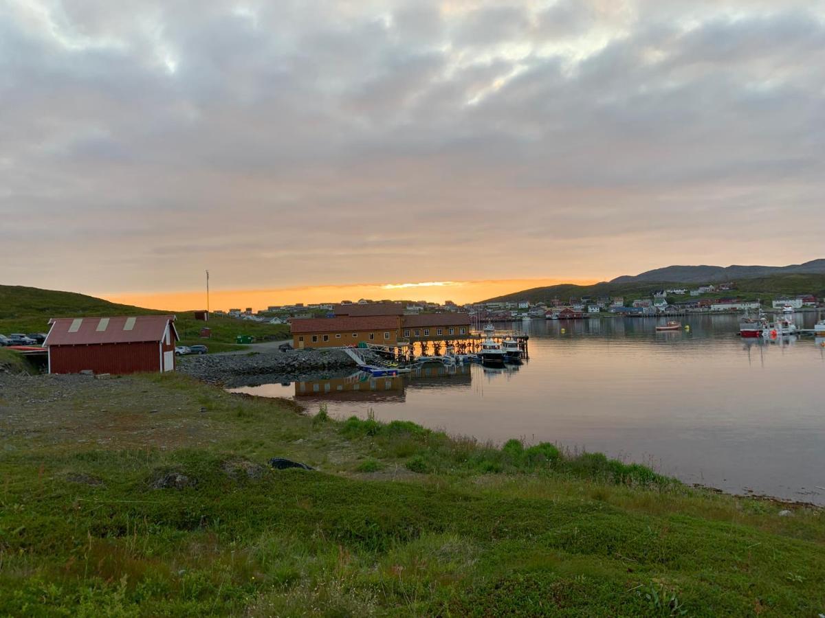 Adventure Camp Mehamn Hotel Exterior foto